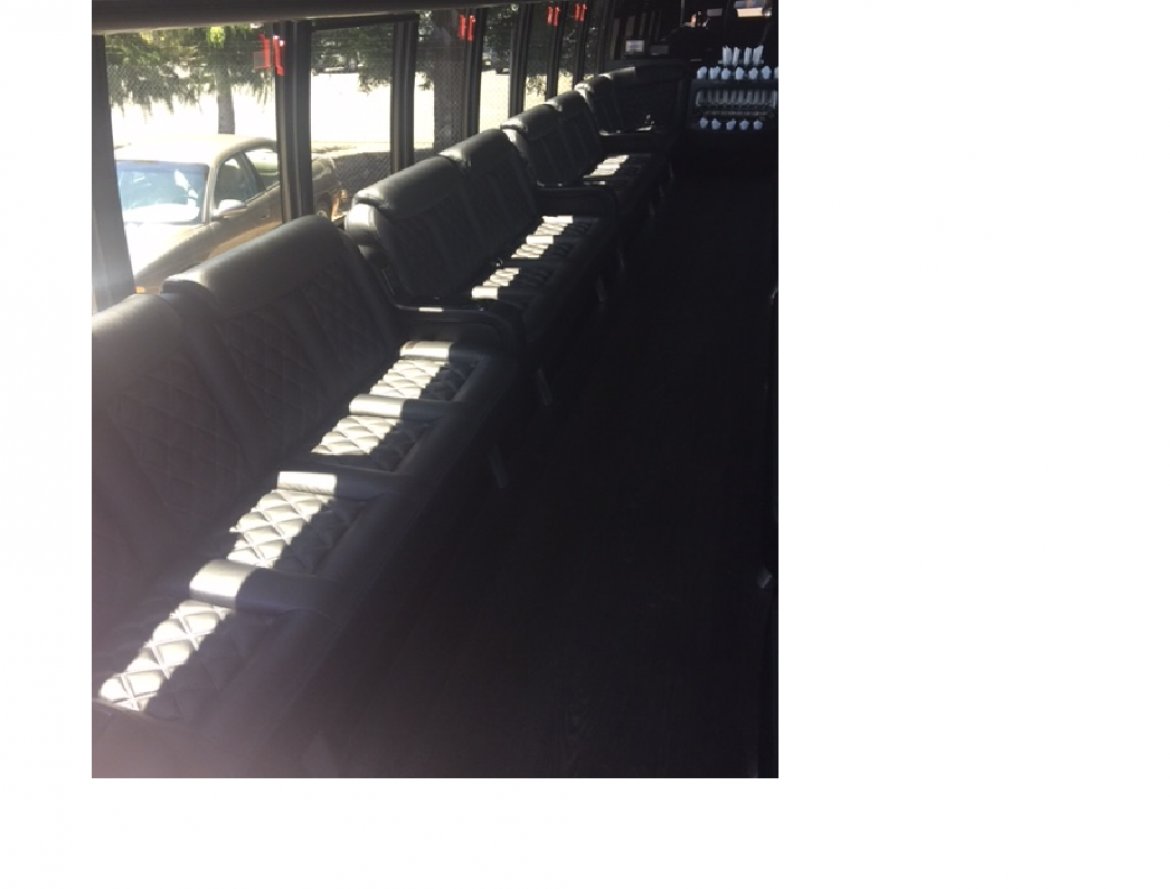 Limo Bus for Sale in Sonoma, CA - Photo 9