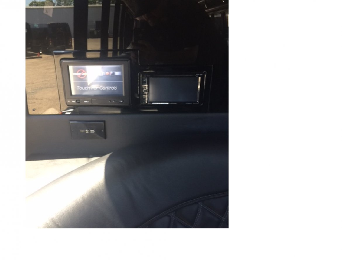 Limo Bus for Sale in Sonoma, CA - Photo 11