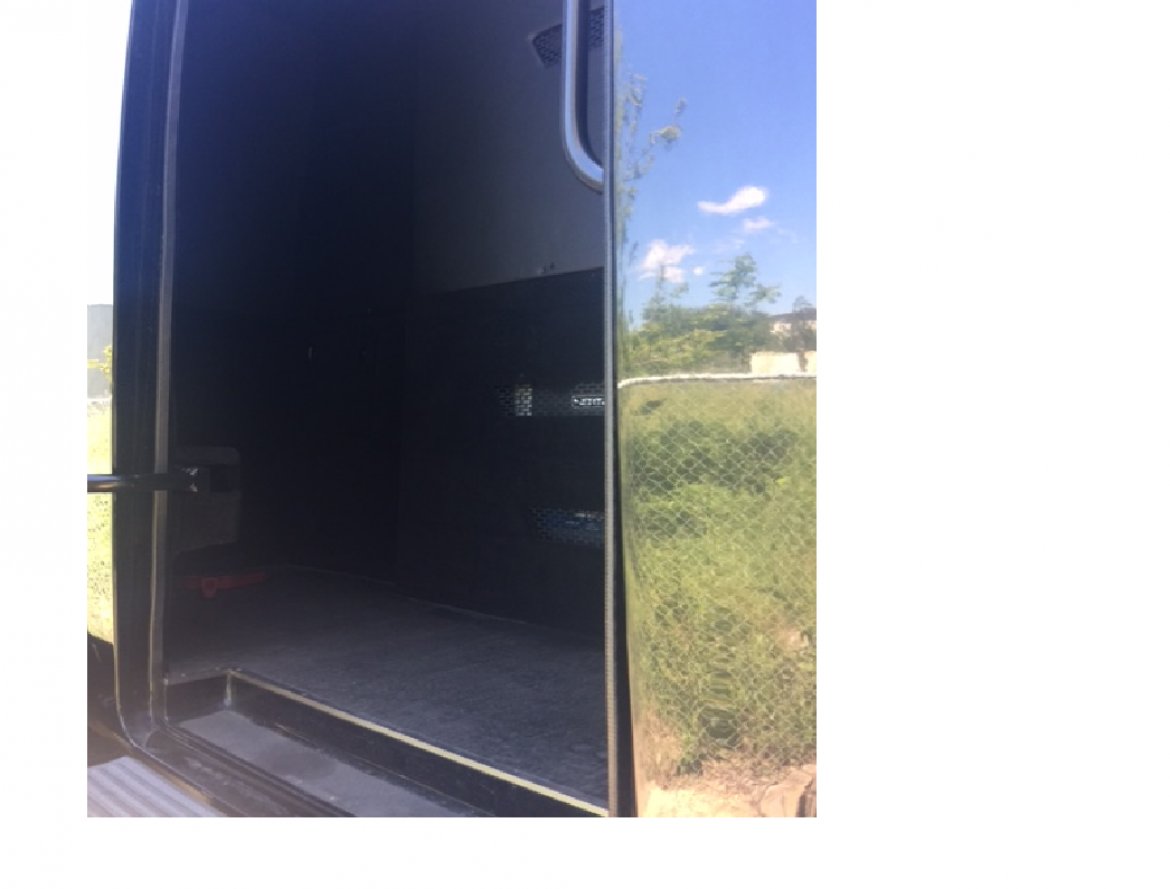 Limo Bus for Sale in Sonoma, CA - Photo 18