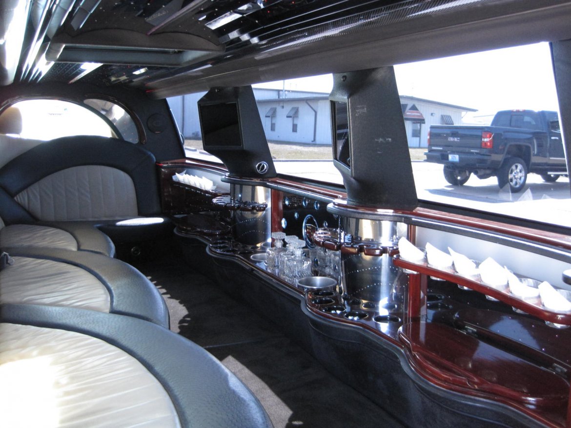 SUV Stretch for Sale in Ozark, MO - Photo 18