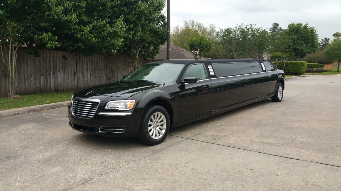 Limousine for Sale in Houston, TX - Photo 3