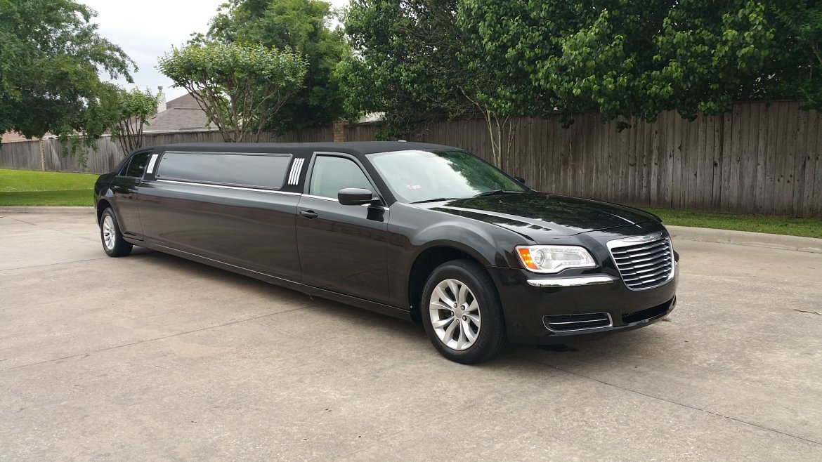 Limousine for sale: 2012 Chrysler 300 140&quot; by Imperial