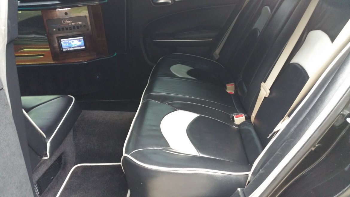 Limousine for Sale in Houston, TX - Photo 16