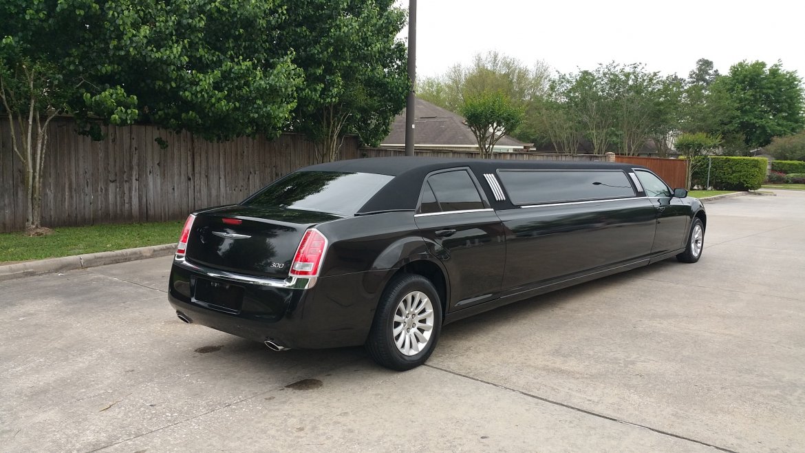 Limousine for Sale in Houston, TX - Photo 8