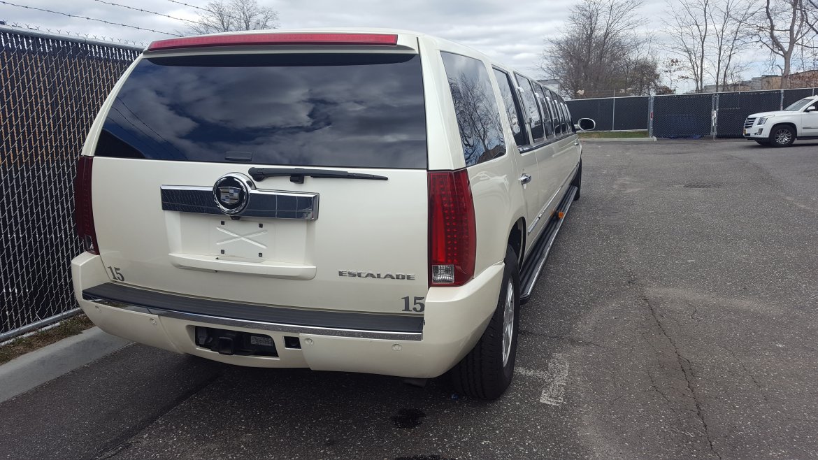 SUV Stretch for Sale in Long Island, NY - Photo 10
