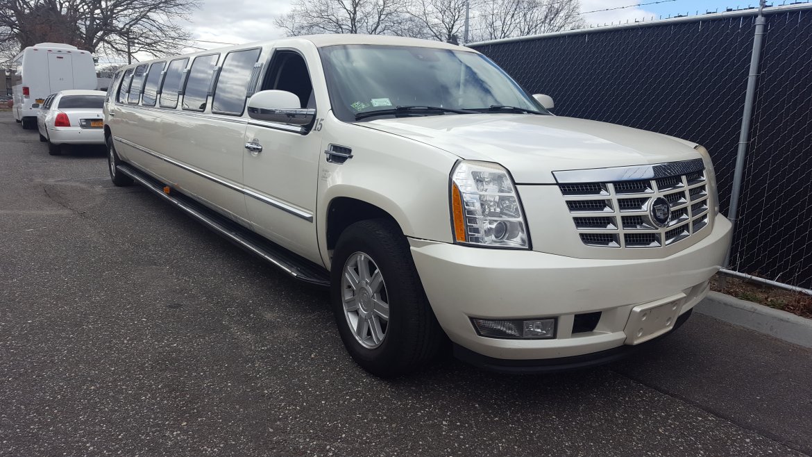 SUV Stretch for Sale in Long Island, NY - Photo 9