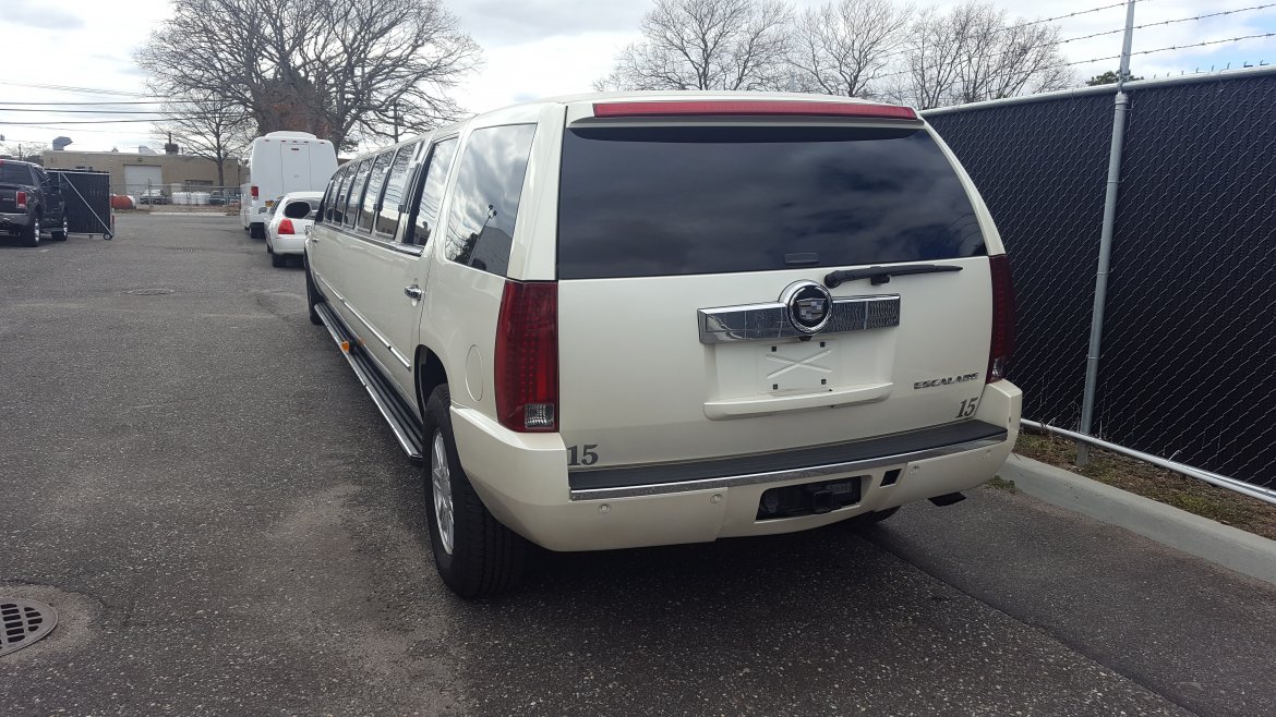SUV Stretch for Sale in Long Island, NY - Photo 13