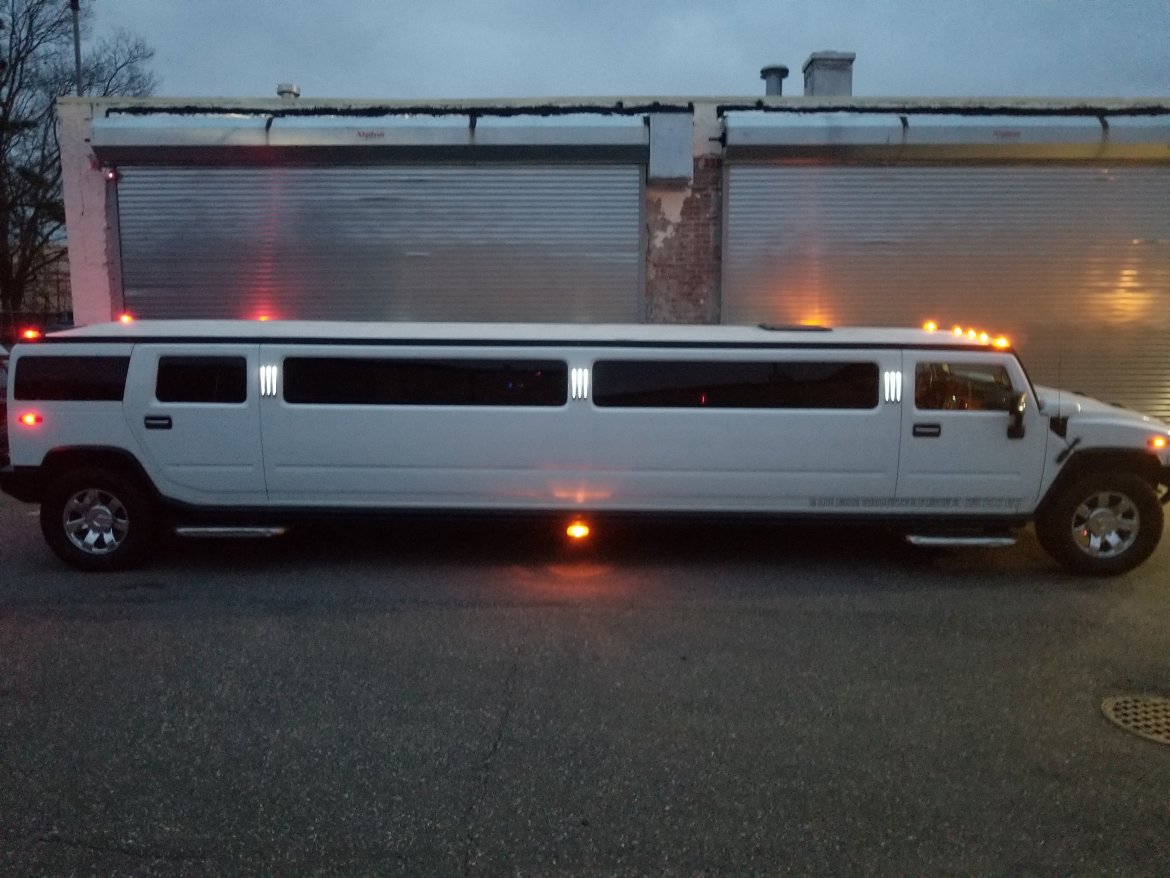 SUV Stretch for Sale in Long Island, NY - Photo 7