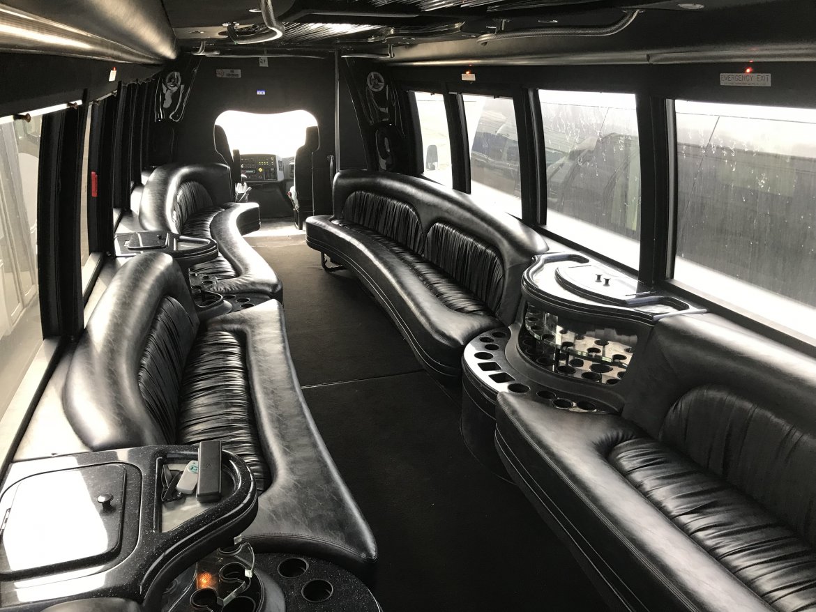 Limo Bus for Sale in North East, PA - Photo 8