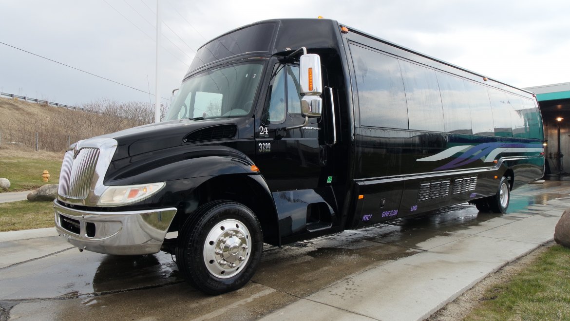 Limo Bus for Sale in North East, PA - Photo 9