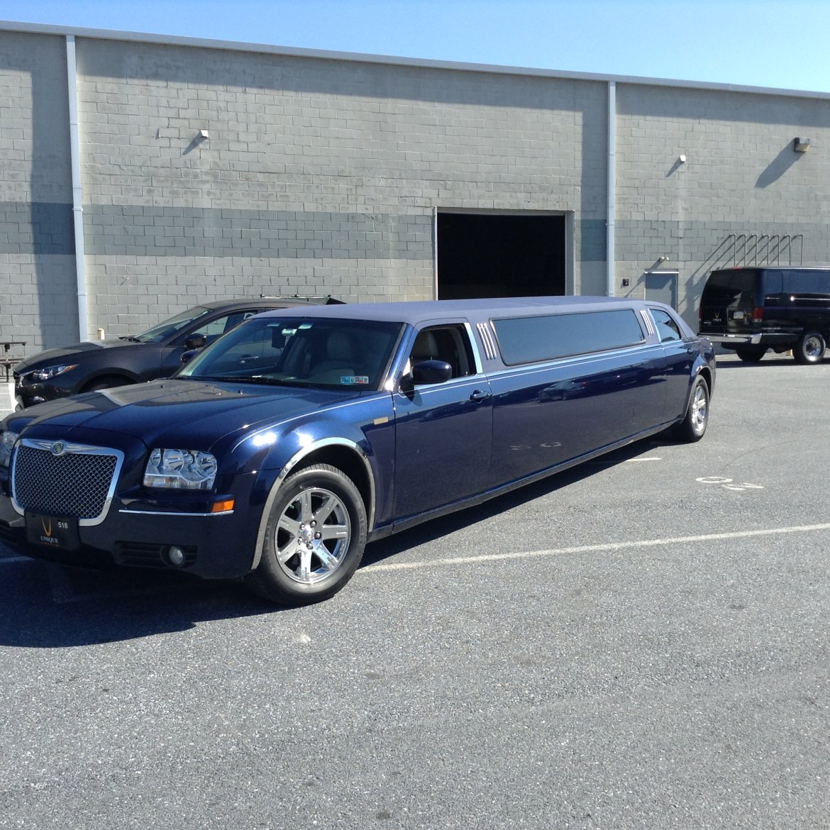 Limousine for sale: 2006 Lincoln Chrysler 300 by Springfield Coach Builders
