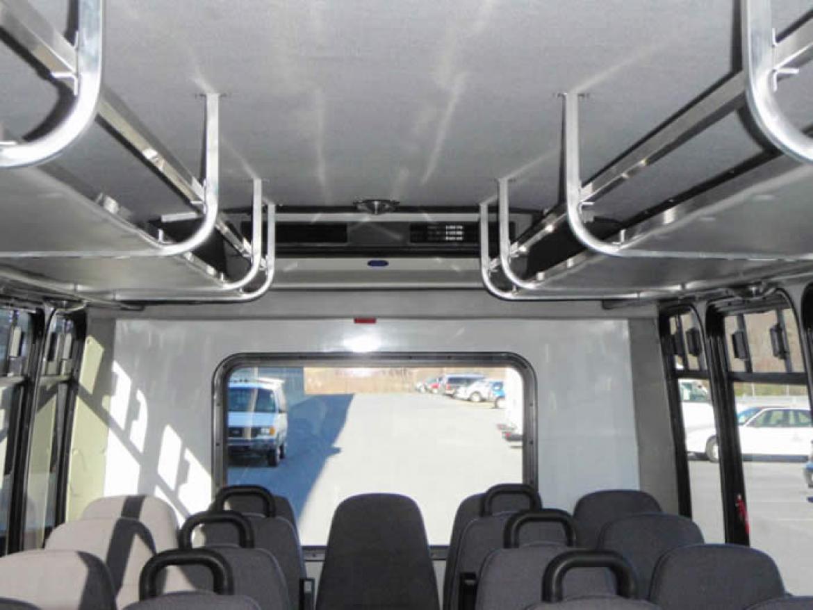 Photo of Sprinter for sale: 2002 Ford Ford E45 25 Passenger by Goshen