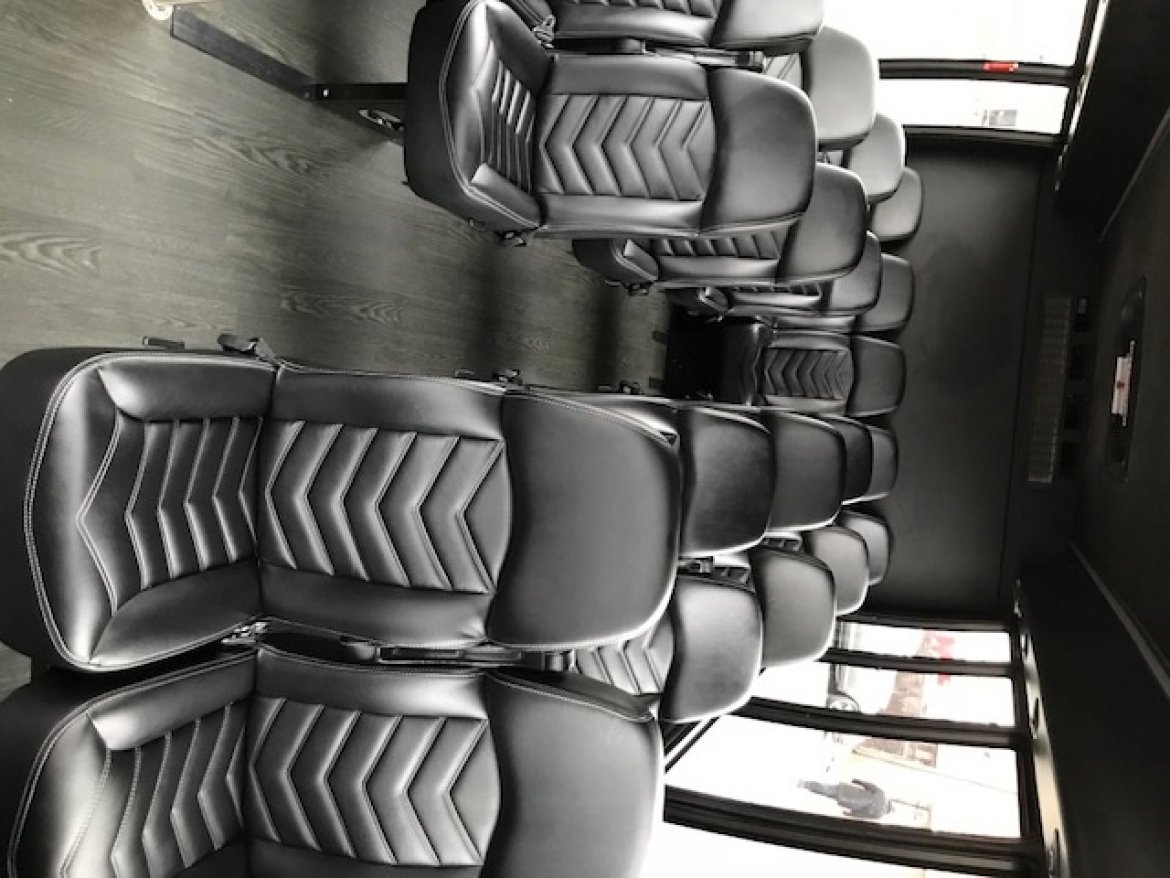 Executive Shuttle for Sale in Teterboro, NJ - Photo 5