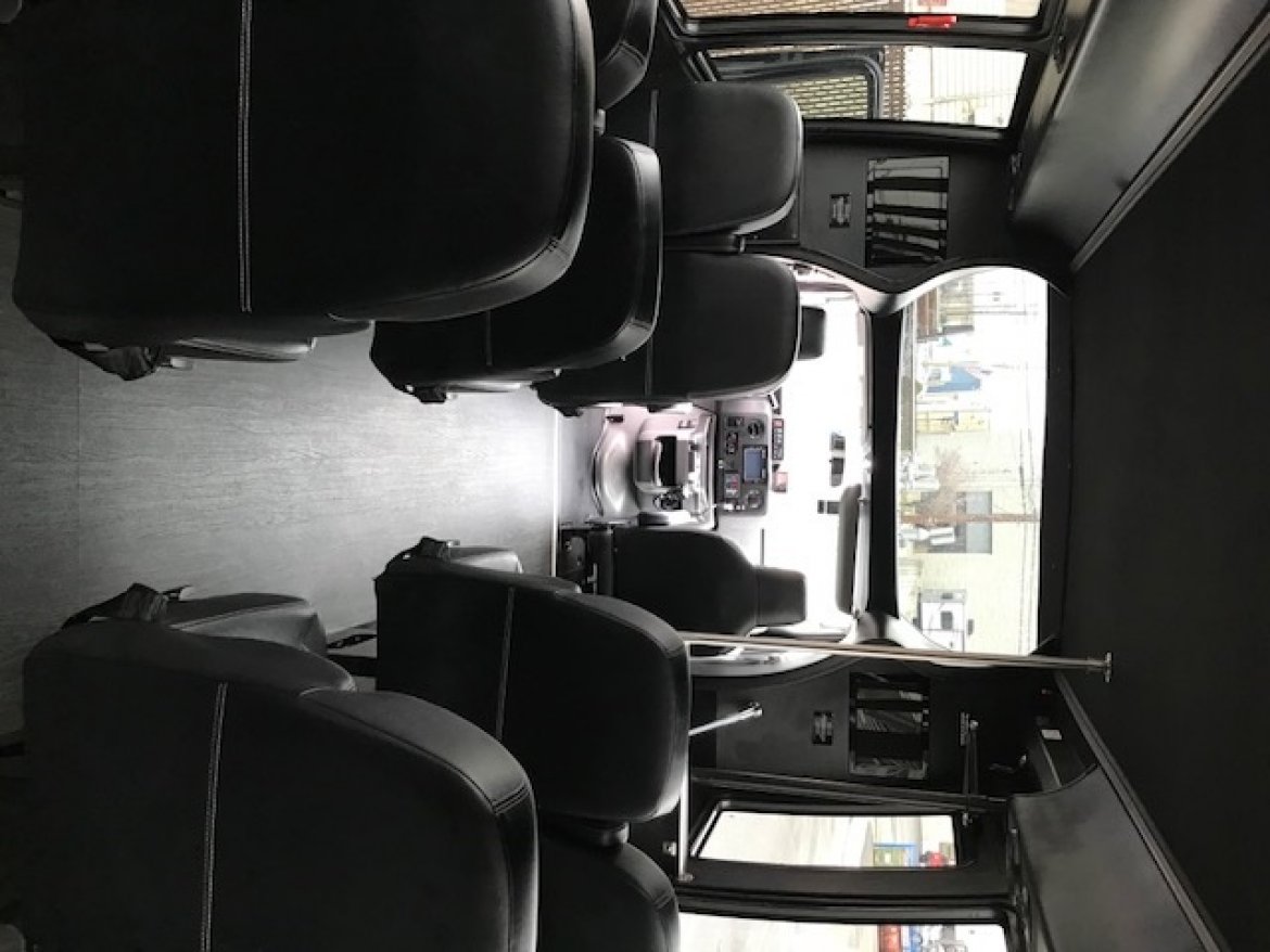 Executive Shuttle for Sale in Teterboro, NJ - Photo 6
