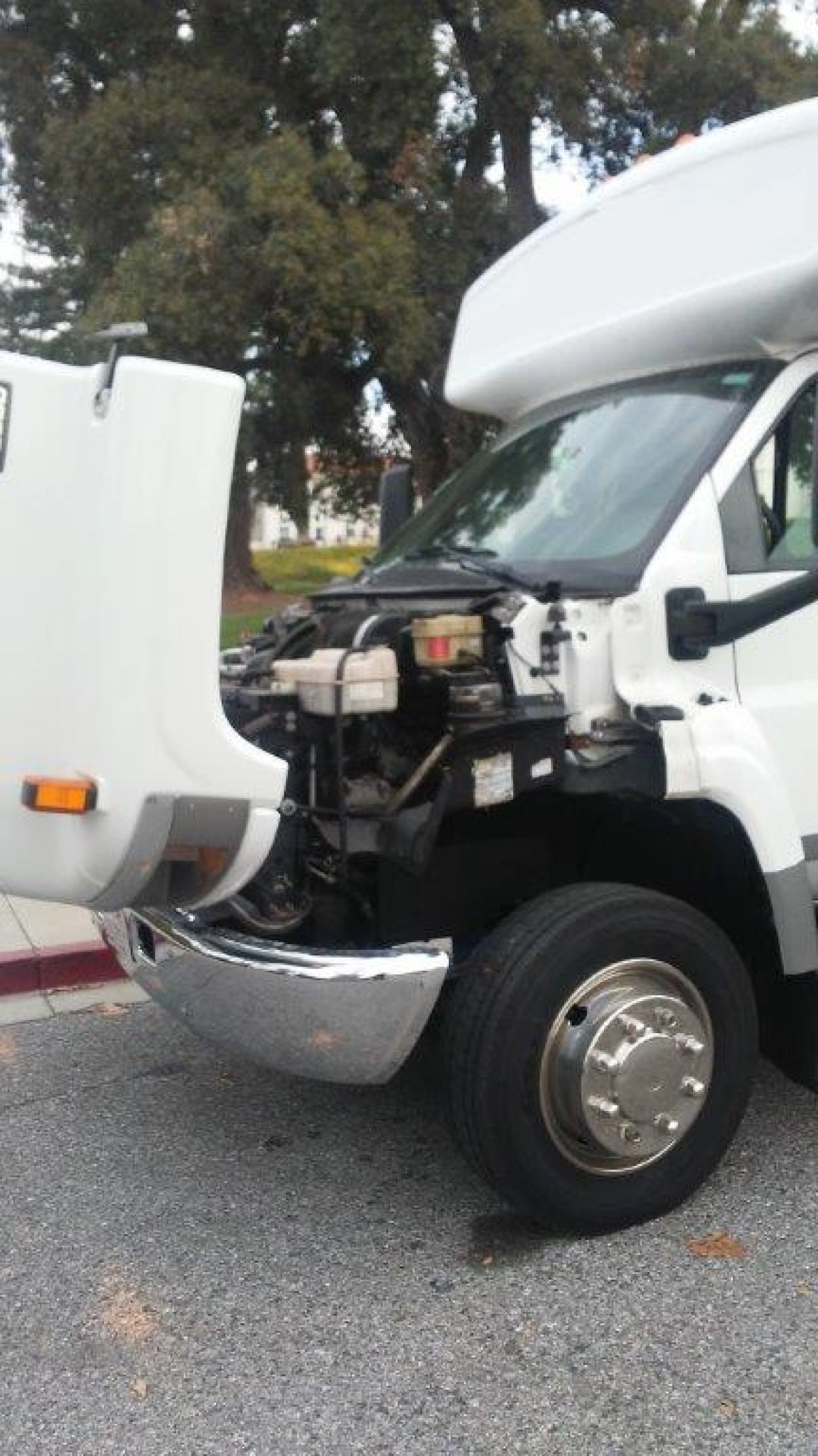 Executive Shuttle for Sale in Riverside, CA - Photo 5