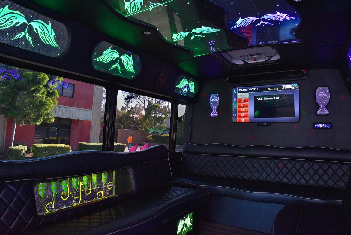 Limo Bus for Sale in Fontana, CA - Photo 12