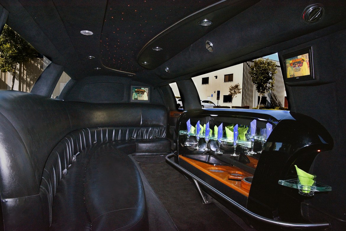 Limousine for Sale in Fontana, CA - Photo 10