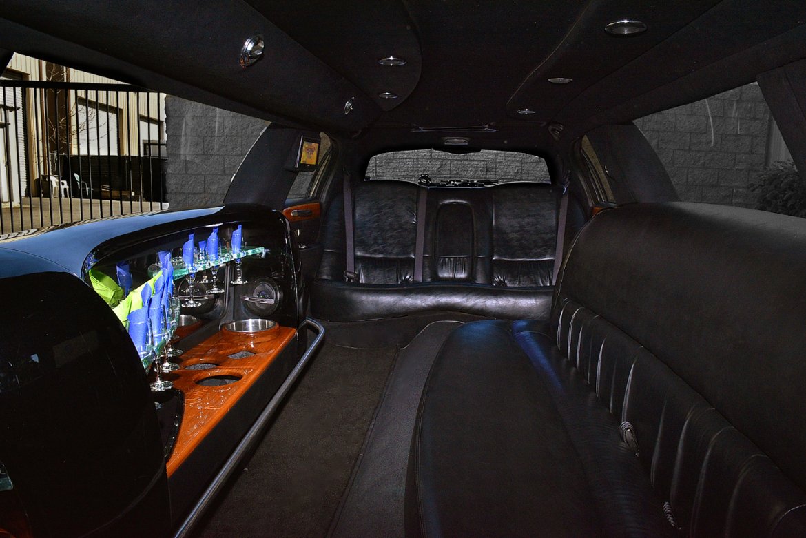 Limousine for Sale in Fontana, CA - Photo 13
