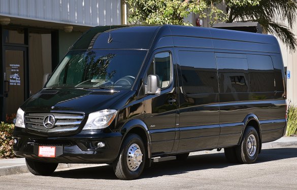 2014 Mercedes-Benz Sprinter 3500 Sprinter for Sale in Fontana, CA - Photo 3