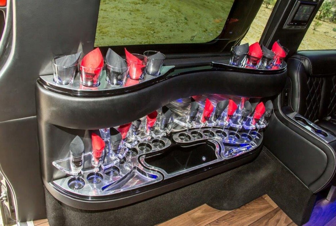 Limo Bus for Sale in Riverside, CA - Photo 6