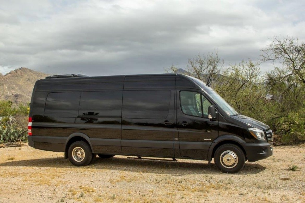 Limo Bus for Sale in Riverside, CA - Photo 9