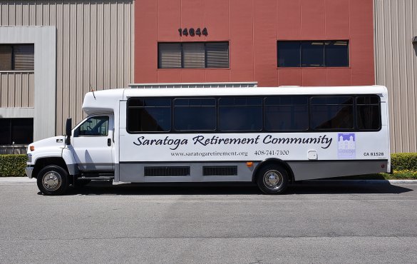 2007 Chevrolet 5500 Shuttle Bus for Sale in Fontana, CA - Photo 2