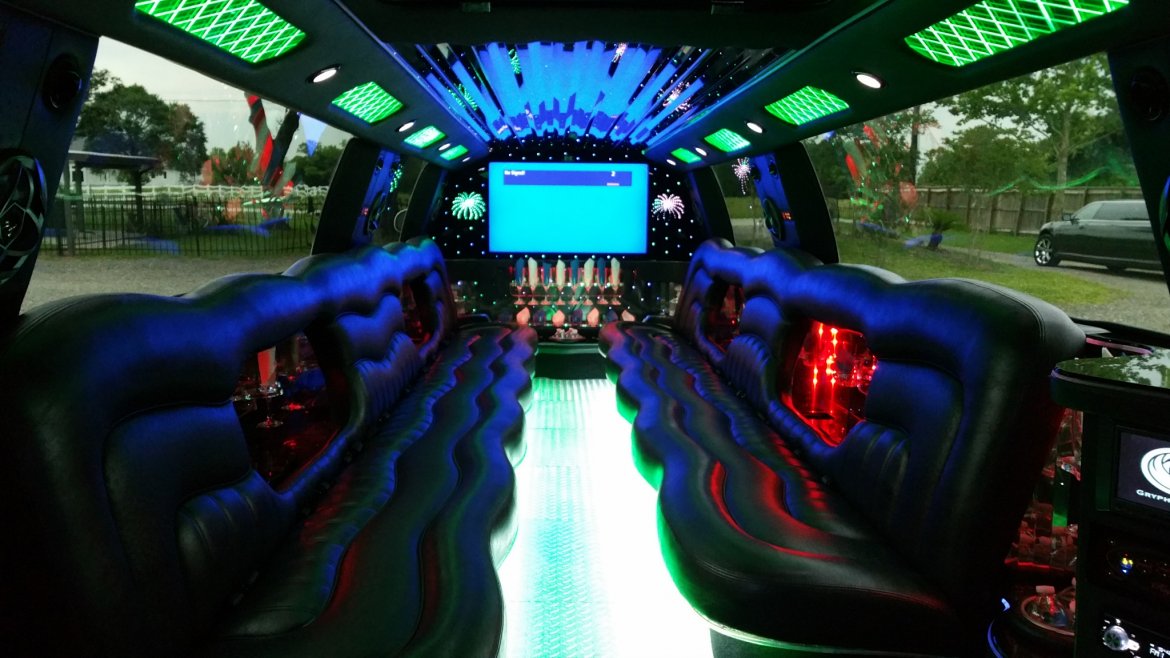 SUV Stretch for Sale in Houston, TX - Photo 11