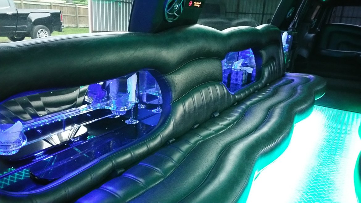 SUV Stretch for Sale in Houston, TX - Photo 12