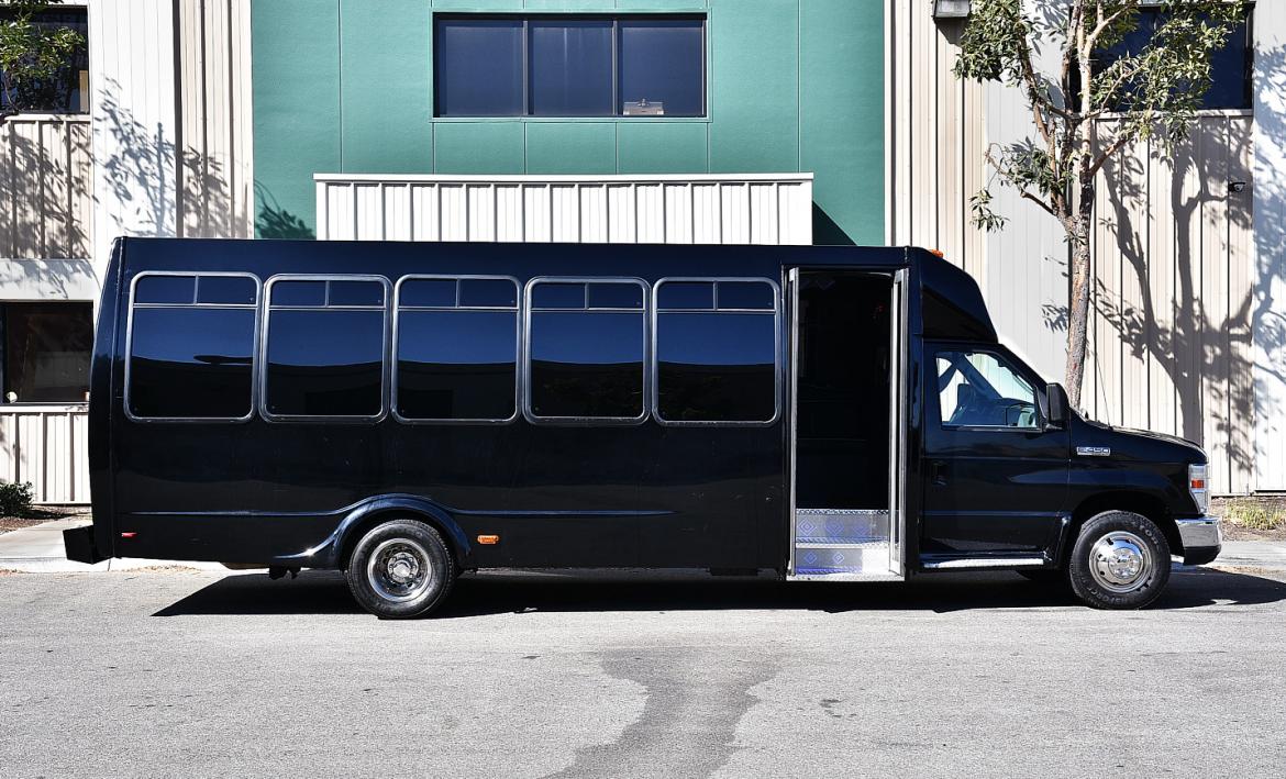 Photo of Limo Bus for sale: 2011 Ford  E-450 by Federal