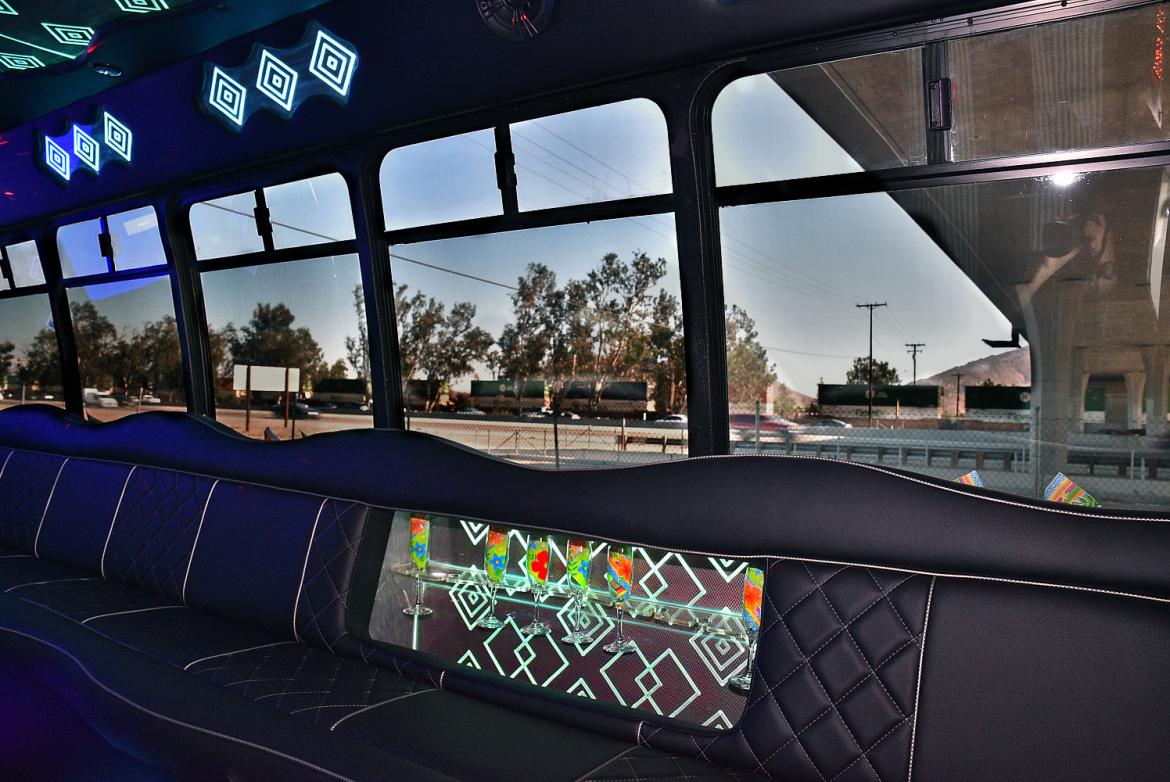 Photo of Limo Bus for sale: 2011 Ford  E-450 by Federal