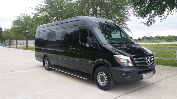 2014 Mercedes-Benz Sprinter 2500 Sprinter for Sale in HOUSTON, TX - Main Photo
