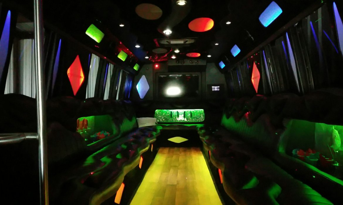 Limo Bus for Sale in HOUSTON, TX - Photo 8