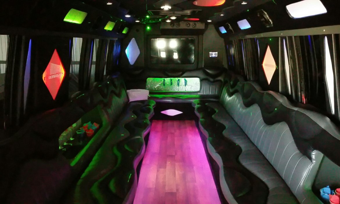 Limo Bus for Sale in HOUSTON, TX - Photo 15