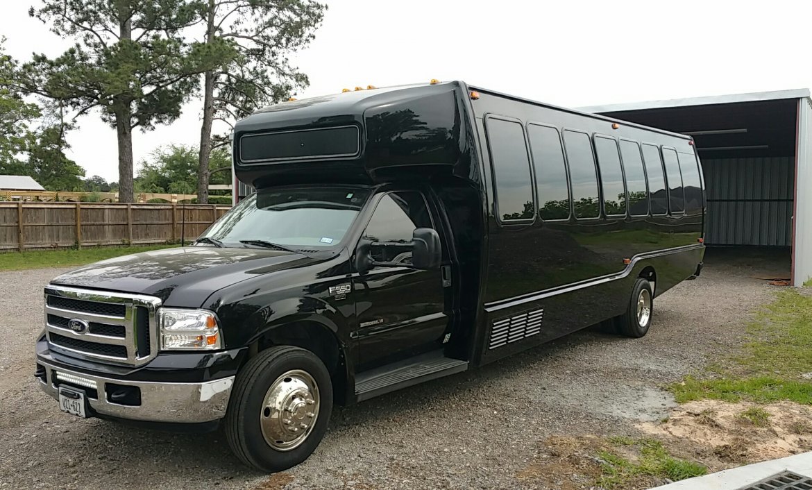 Limo Bus for Sale in HOUSTON, TX - Photo 7