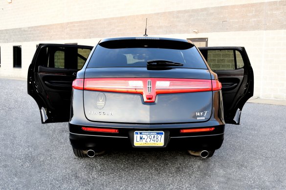 2013 Lincoln mkt Sedan for Sale in Harrisburg, PA - Main Photo