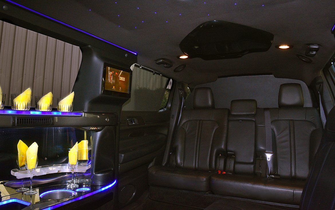 Limousine for Sale in Fontana, CA - Photo 11
