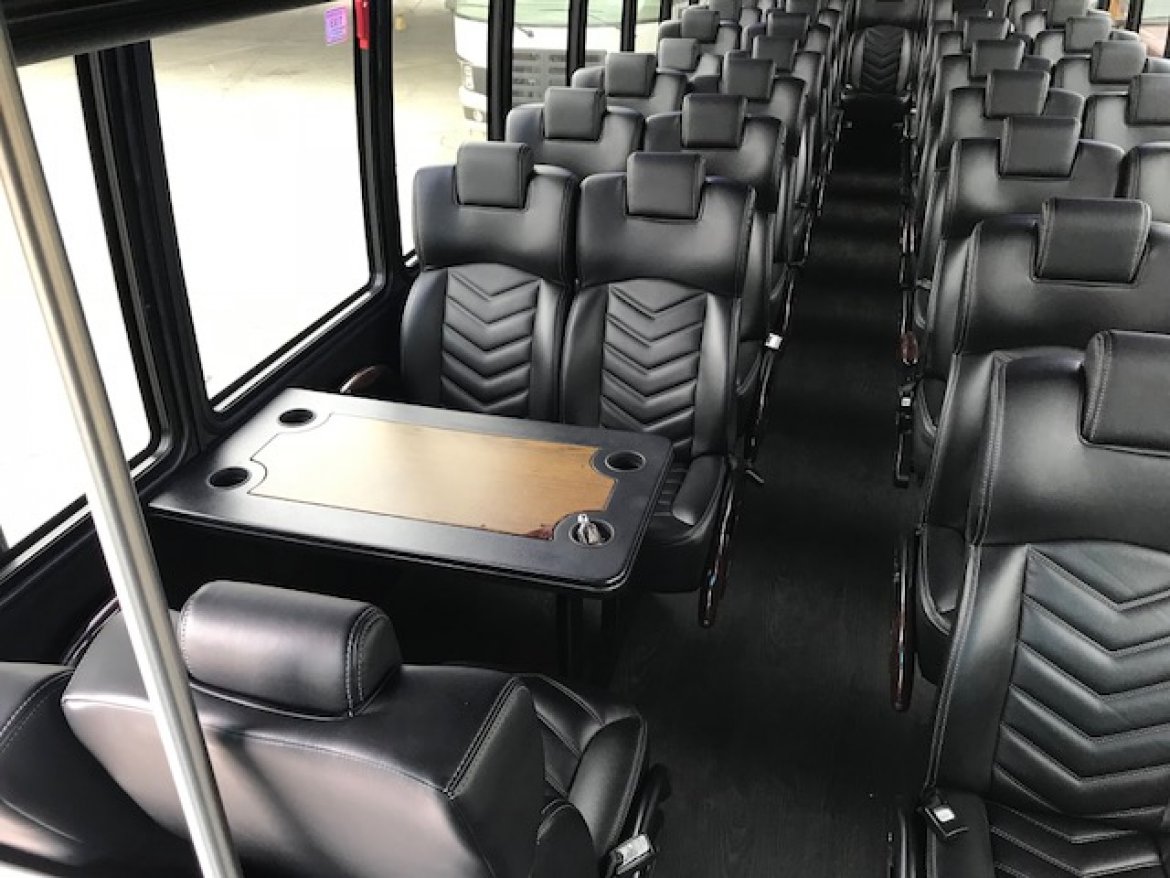 Executive Shuttle for Sale in Riverside, CA - Photo 13