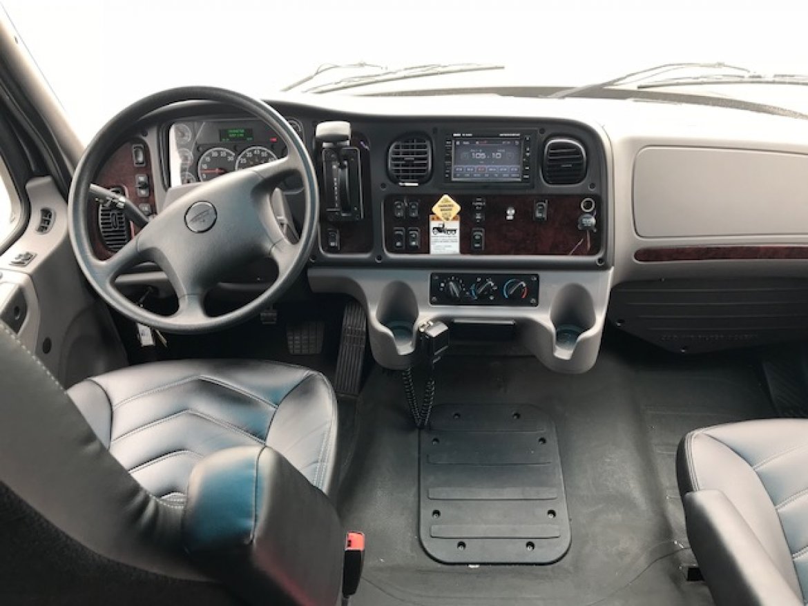 Executive Shuttle for Sale in Riverside, CA - Photo 20
