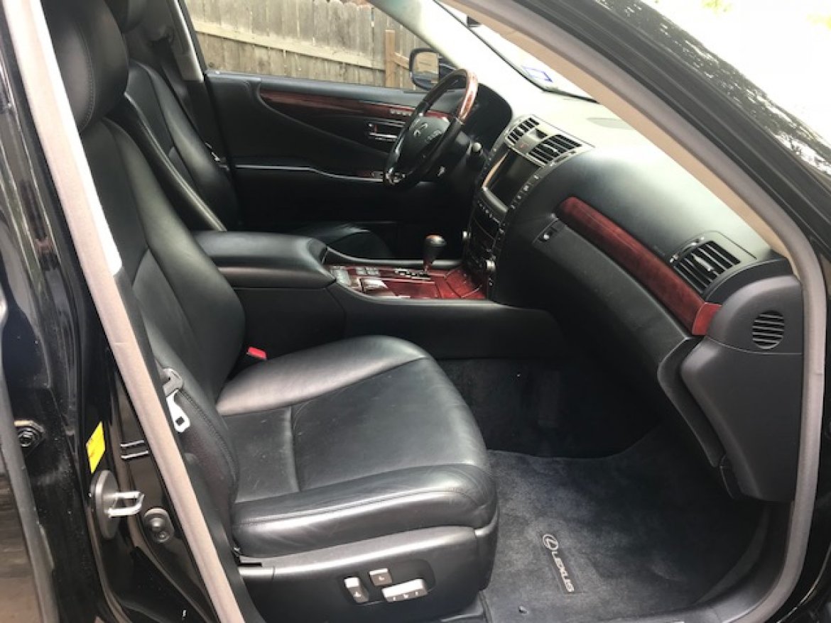 Sedan for Sale in Austin, TX - Photo 12