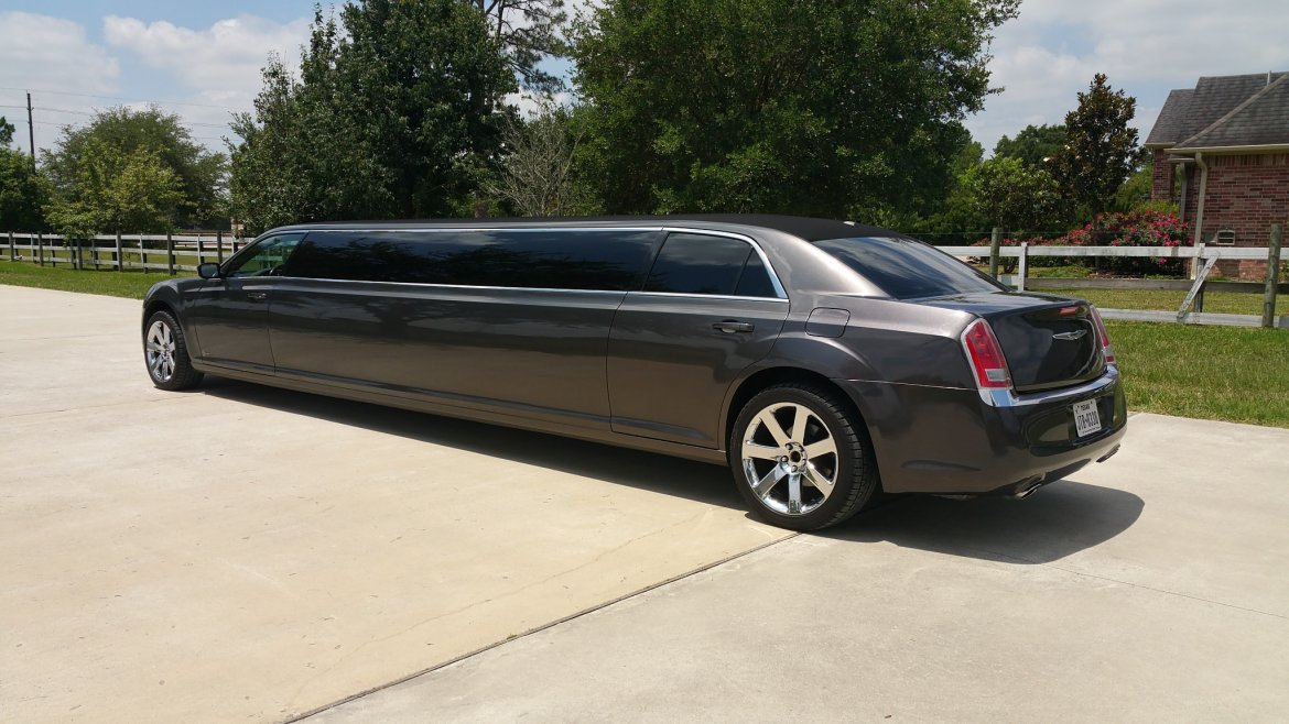 Limousine for Sale in Houston, TX - Photo 6