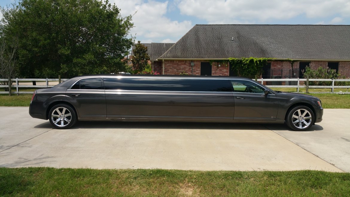 Limousine for Sale in Houston, TX - Photo 5