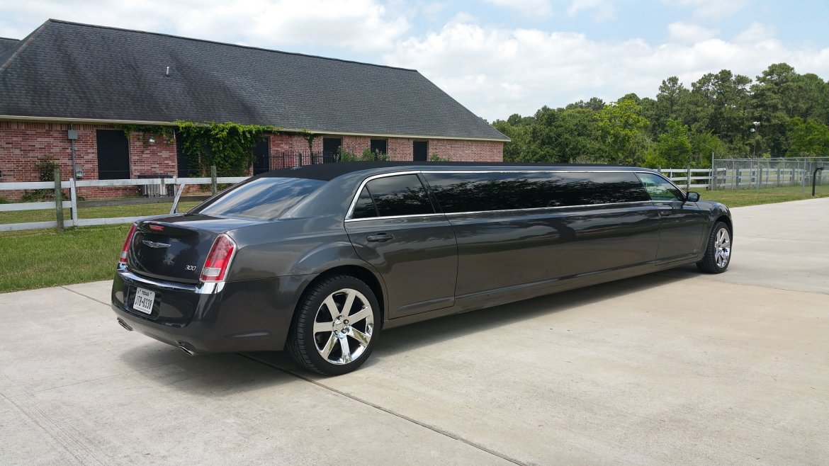Limousine for Sale in Houston, TX - Photo 8