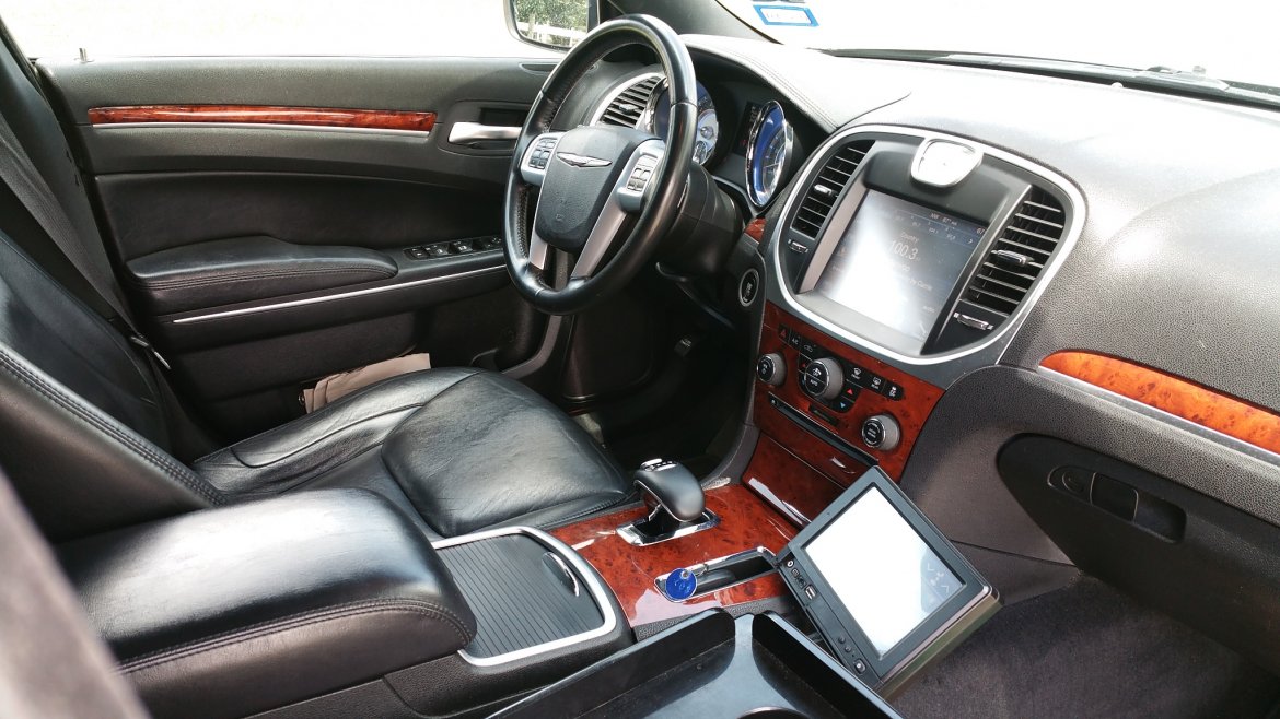 Limousine for Sale in Houston, TX - Photo 11