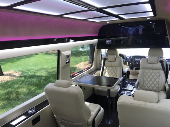 2017 Mercedes-Benz Sprinter 2,500 Sprinter for Sale in Springfield, MO - Photo 2