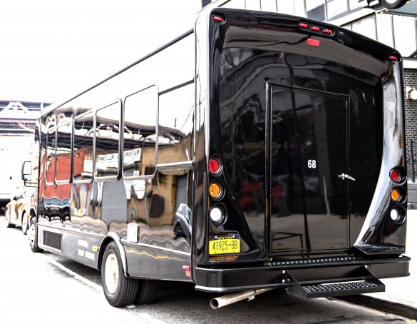 2016 Ford E-450 Shuttle Bus for Sale in Oaklyn, NJ - Photo 3