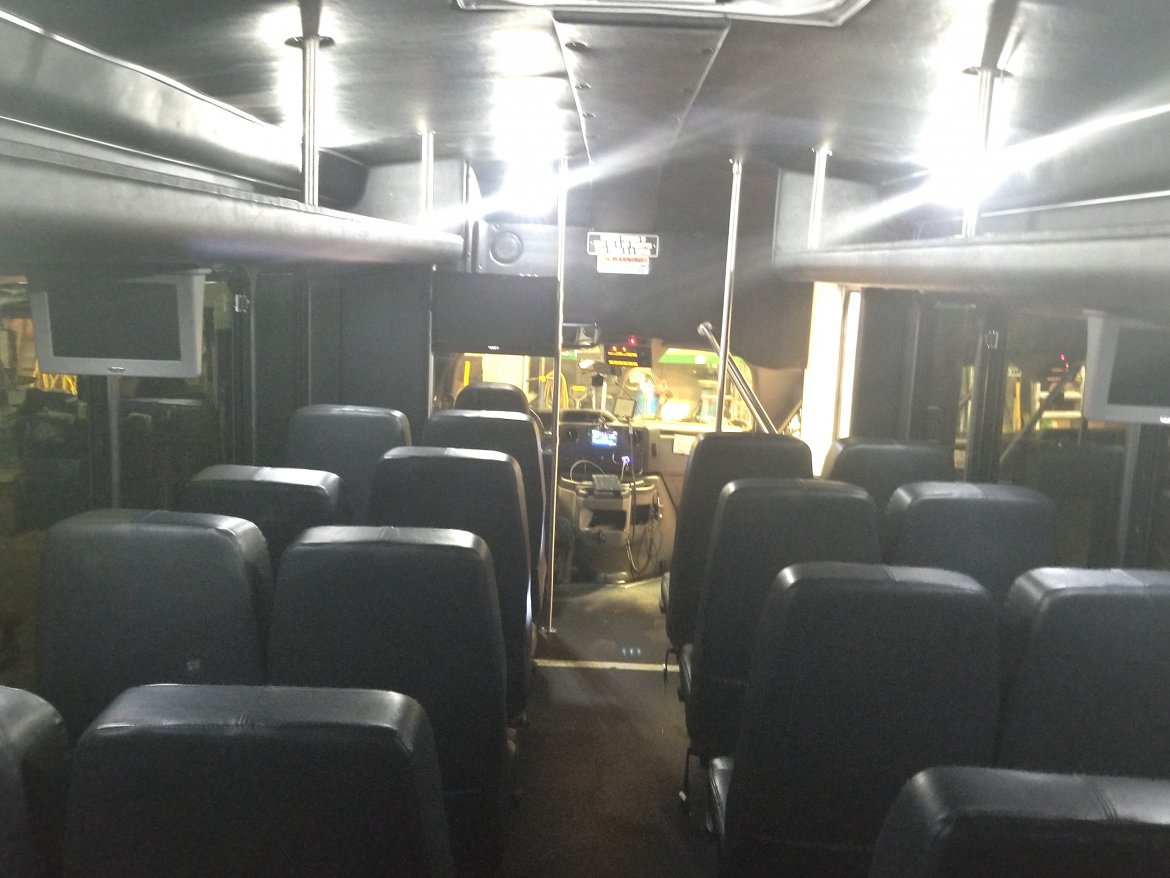 Shuttle Bus for Sale in Oaklyn, NJ - Photo 12