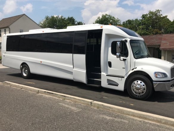 2019 Freightliner M2 Shuttle Bus for Sale in Oaklyn, NJ - Photo 2