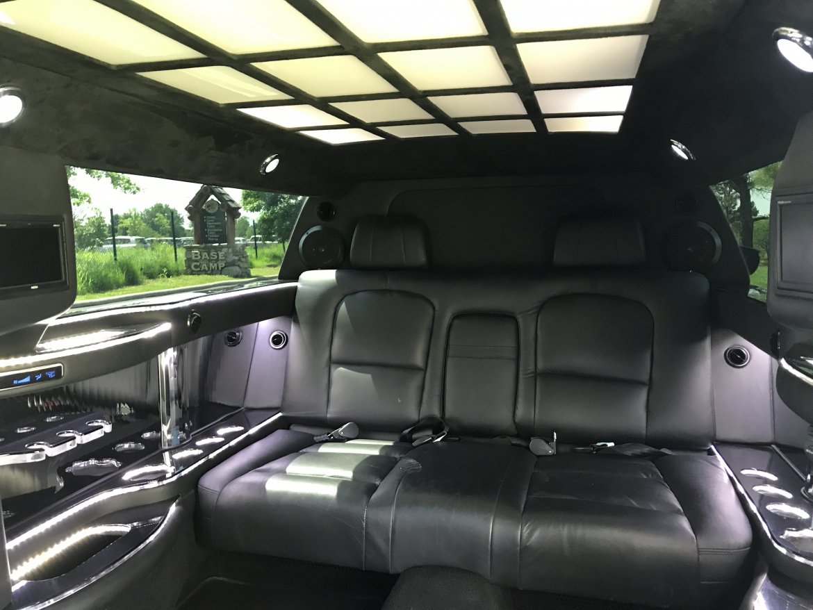 Limousine for Sale in Springfield, MO - Photo 19