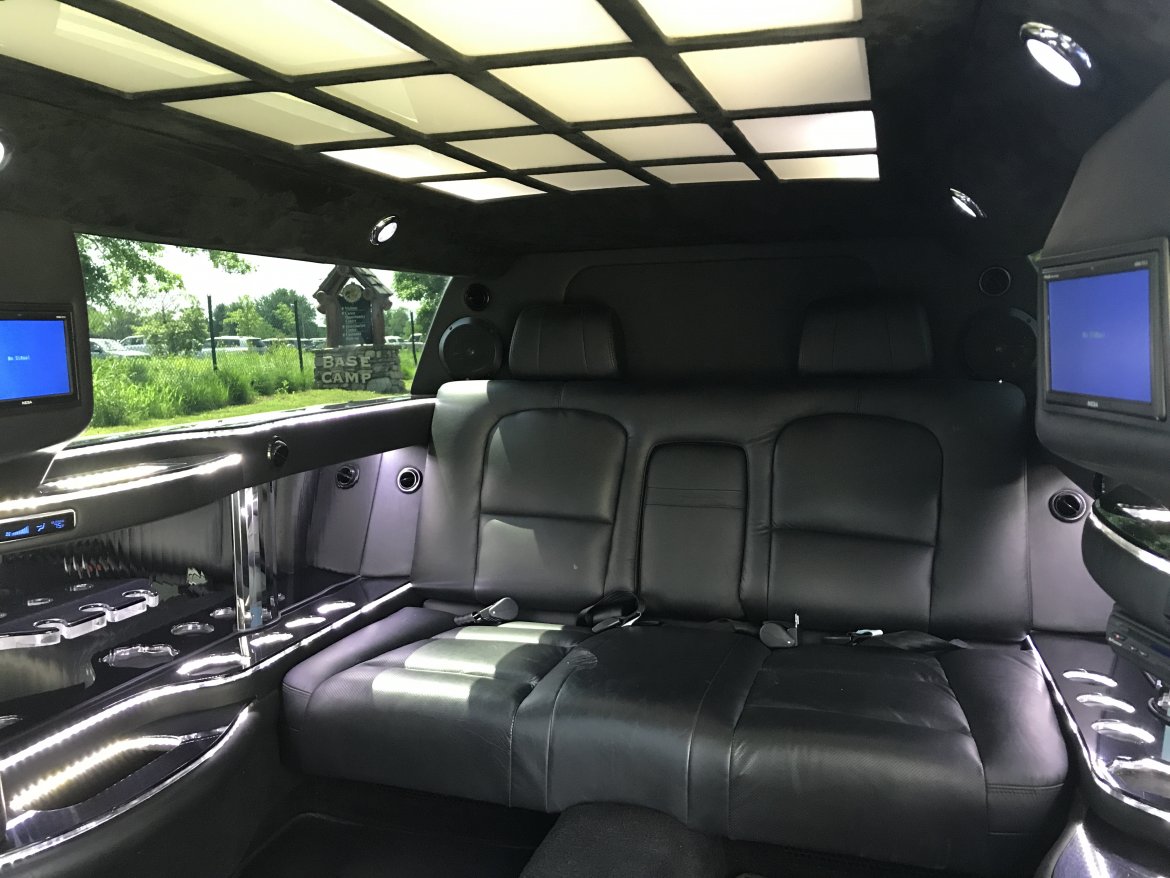 Limousine for Sale in Springfield, MO - Photo 30