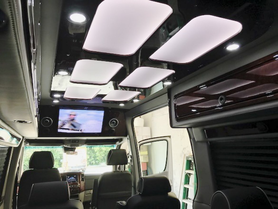 Sprinter for Sale in Oaklyn, NJ - Photo 23